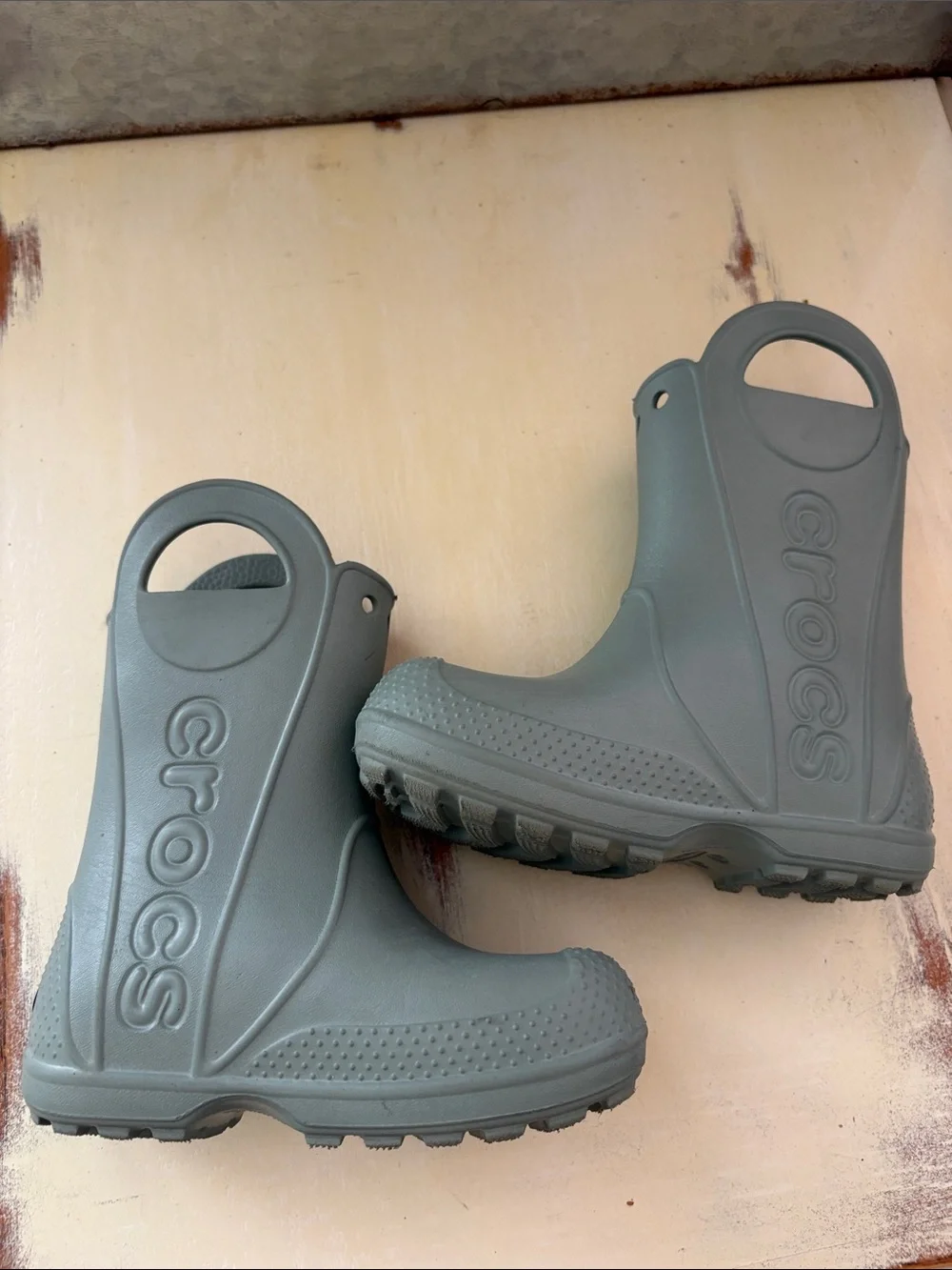 Crocs Kids' Rain Boots in Sage Green size 10